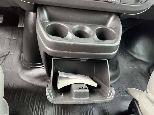 2023 Chevrolet Express 2500