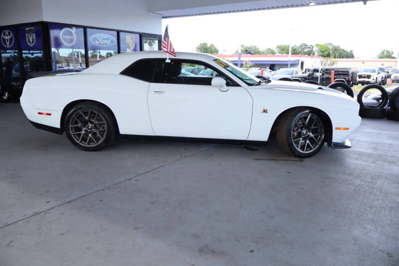 2017 Dodge Challenger
