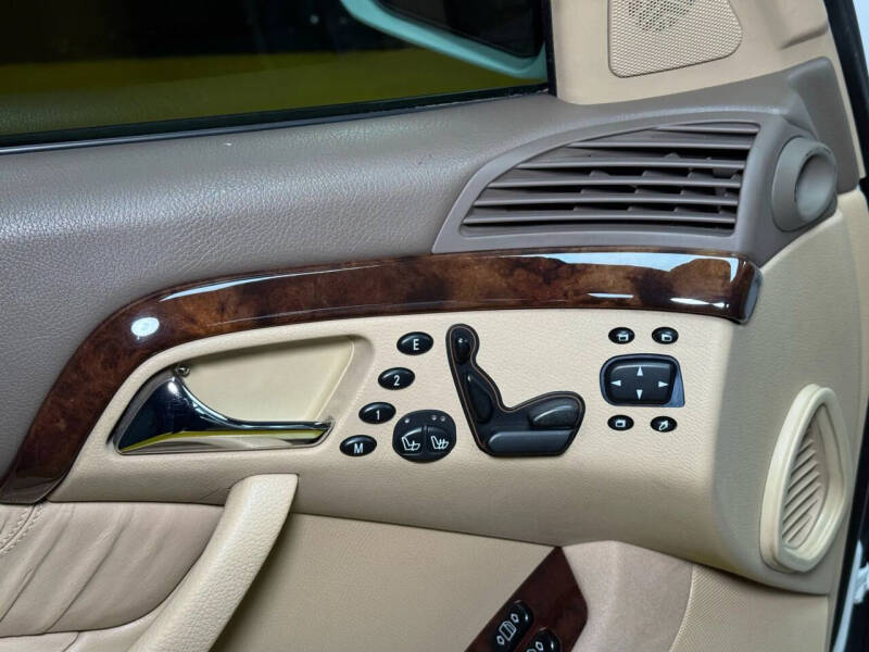 2000 Mercedes-Benz S-Class S 500