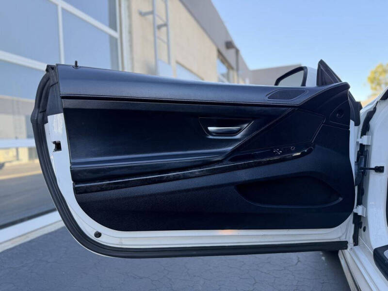 2012 BMW 6 Series 640i