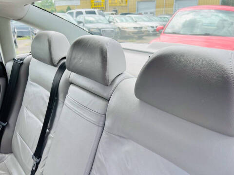 2004 Volkswagen Passat GLS 1.8T 4Motion