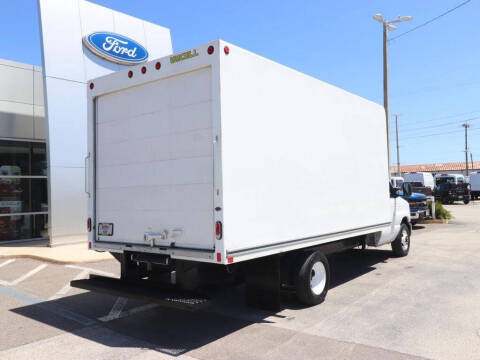 2024 Ford E-Series