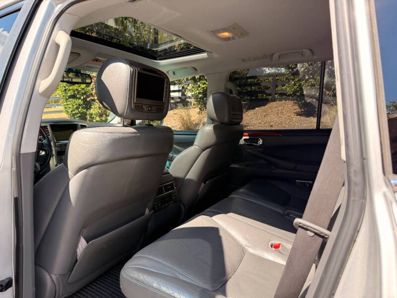 2008 Lexus LX 570