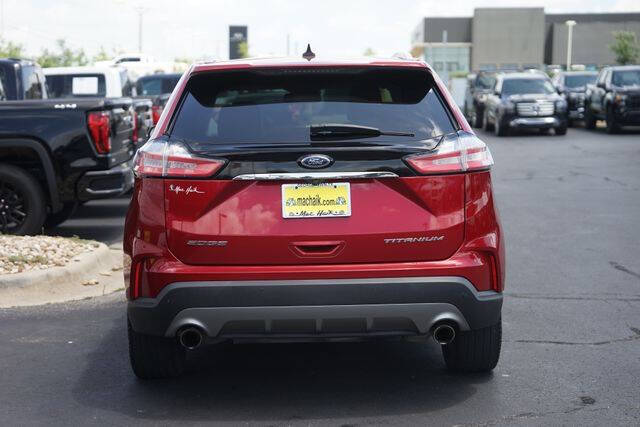2020 Ford Edge Titanium