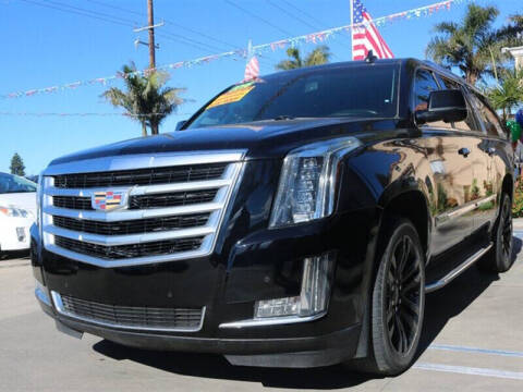 2016 Cadillac Escalade ESV Luxury Collection