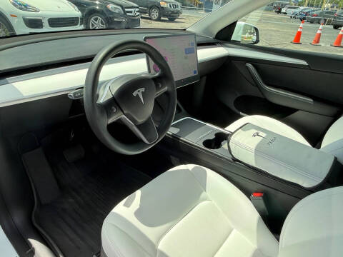 2023 Tesla Model Y Long Range