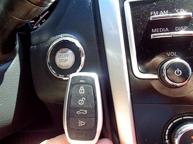 2016 Nissan Altima 2.5 SR