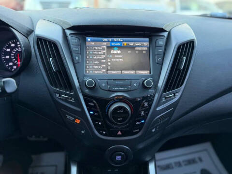 2016 Hyundai Veloster