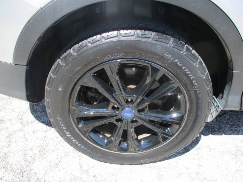 2017 Ford Escape SE