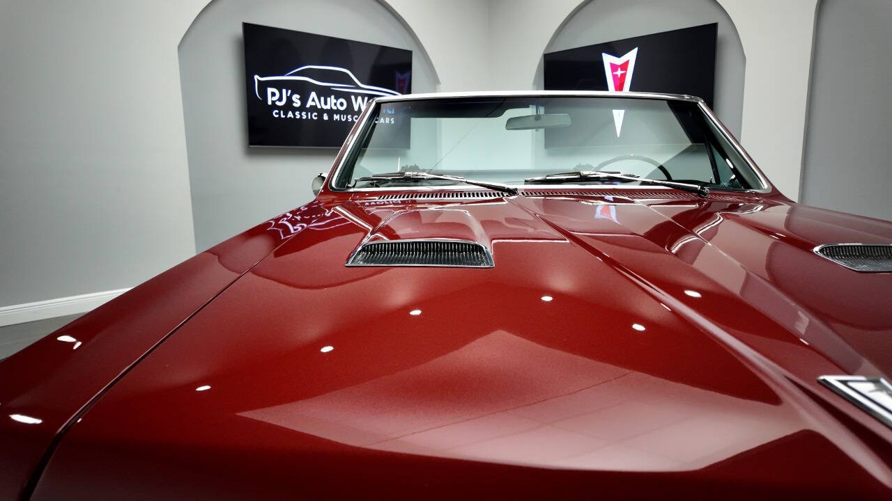 1964 Pontiac GTO 12