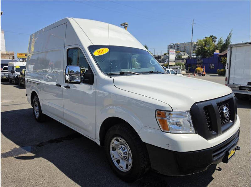 2017 Nissan NV
