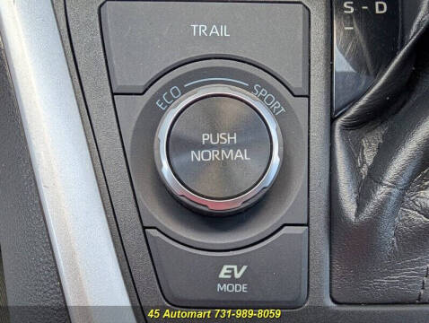 2020 Toyota RAV4 Hybrid XLE