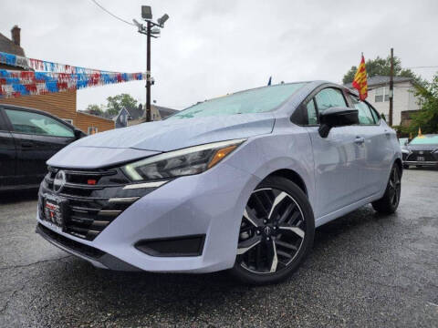 2024 Nissan Versa SR