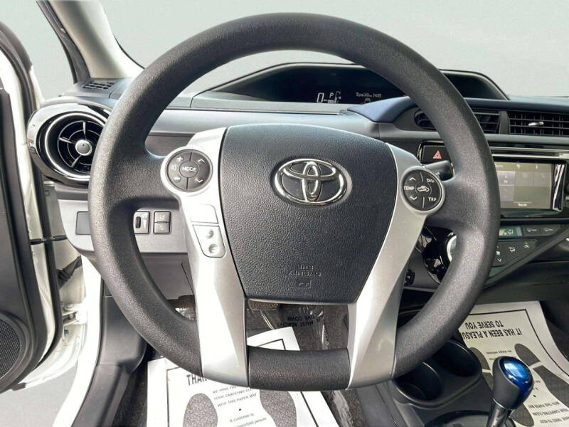 2017 Toyota Prius c One