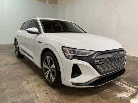 2024 Audi Q8 e-tron quattro Premium Plus