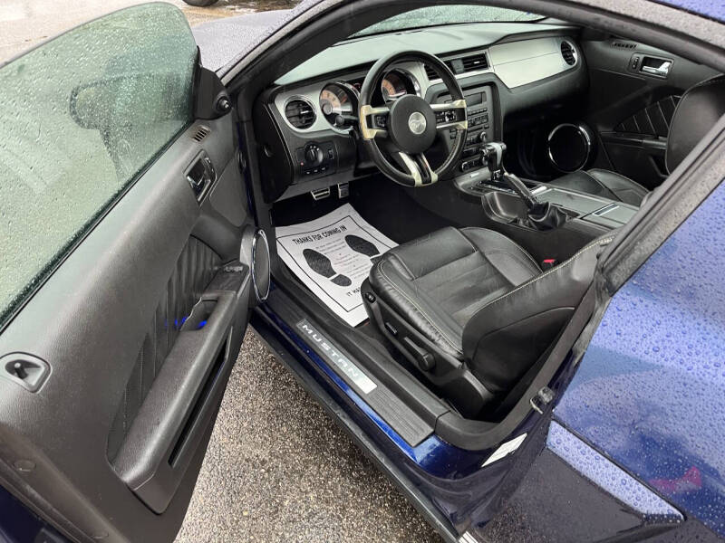 2010 Ford Mustang V6