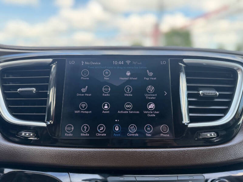 2019 Chrysler Pacifica Touring L Plus