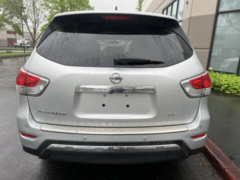 2014 Nissan Pathfinder SV