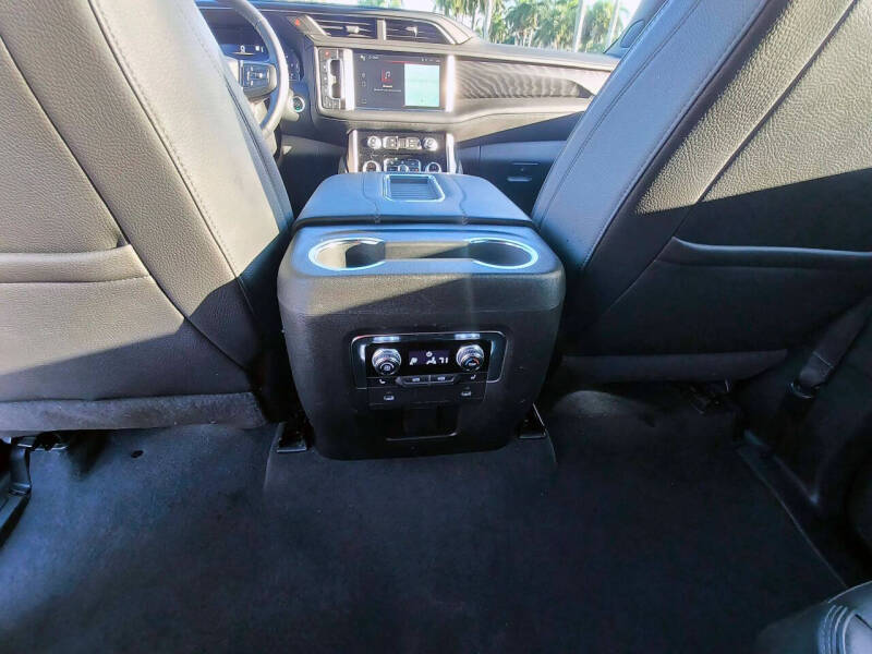 2022 GMC Yukon XL Denali