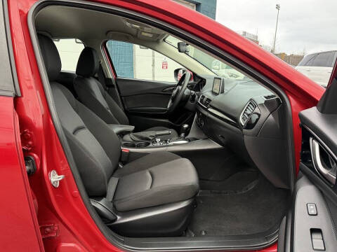 2015 Mazda MAZDA3 i Sport