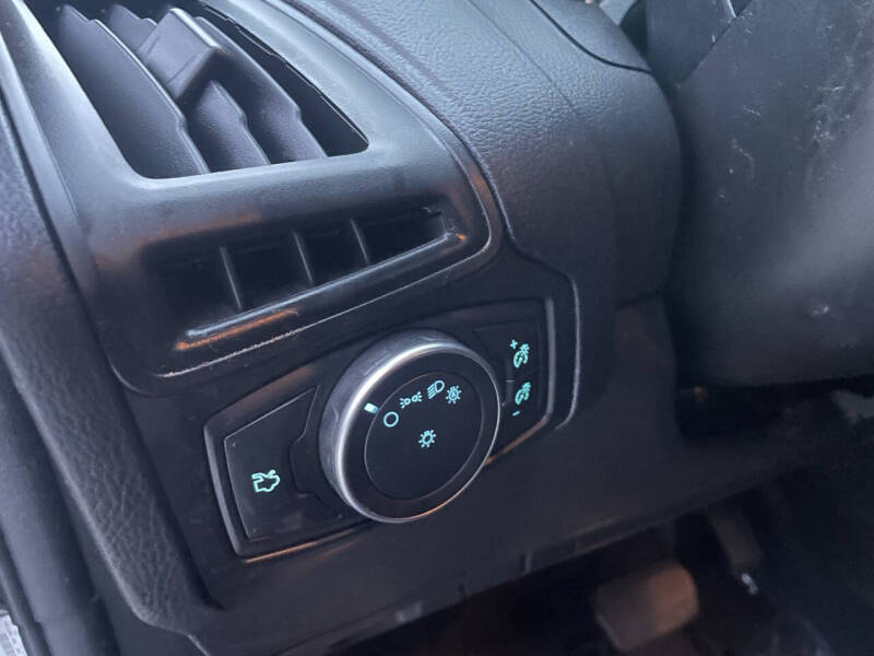 2018 Ford Focus S