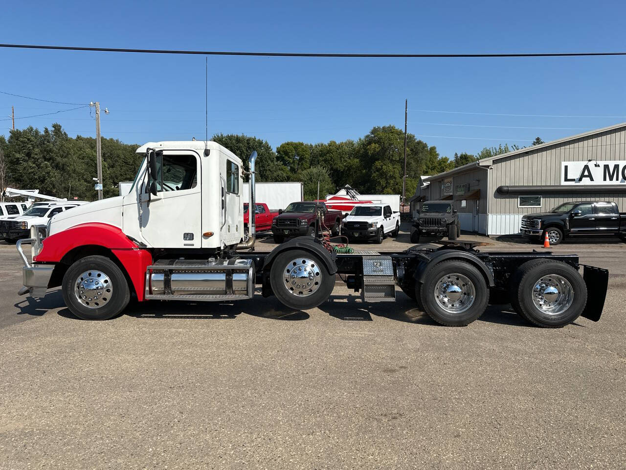 Freightliner Columbia 120 For Sale In Fairmont, MN