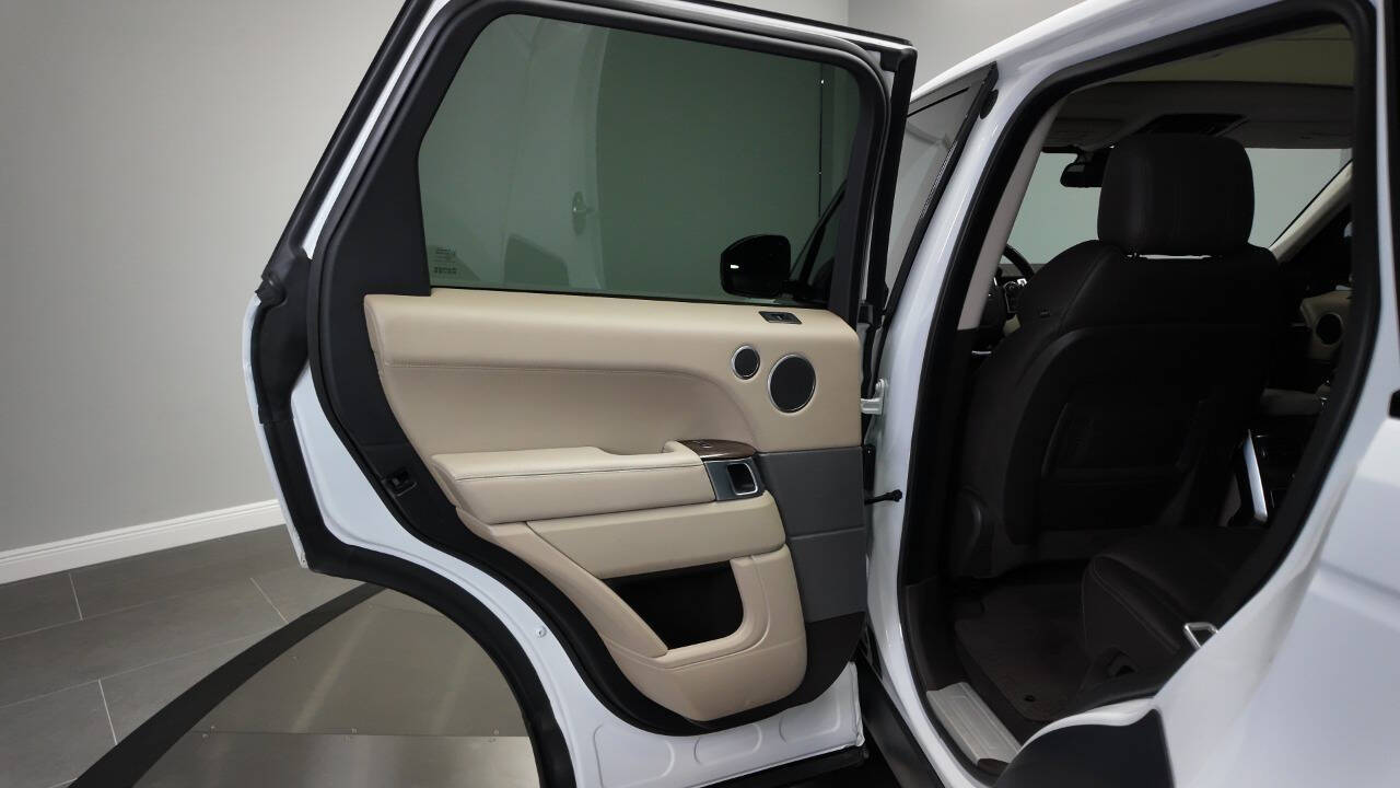 2015 Land Rover Range Rover Sport 37