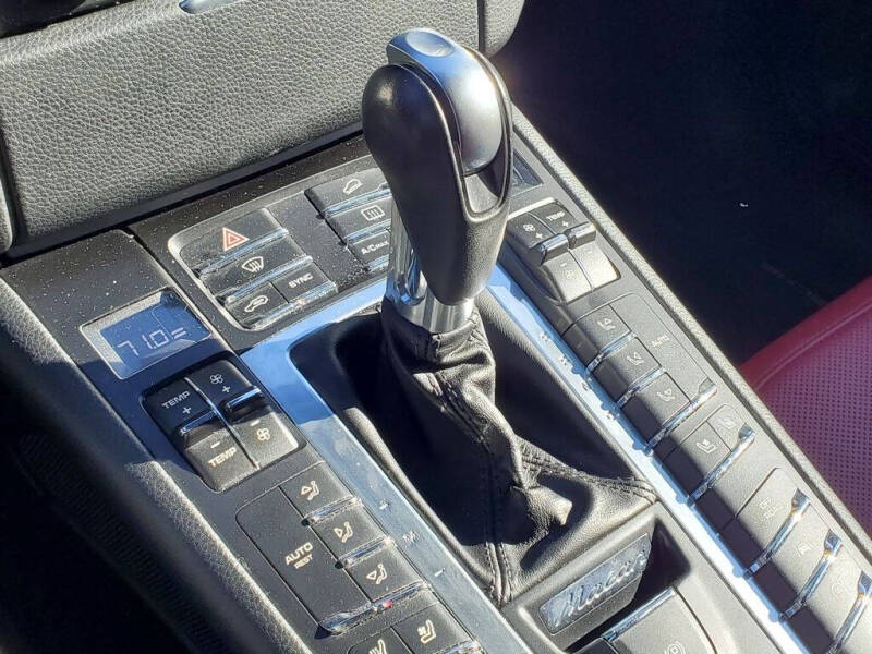 2017 Porsche Macan S