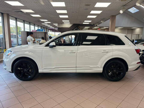 2022 Audi Q7 quattro Premium Plus 55 TFSI