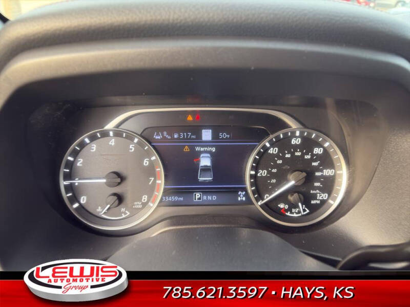 2023 Nissan Titan Platinum Reserve