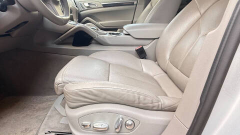 2011 Porsche Cayenne S Hybrid