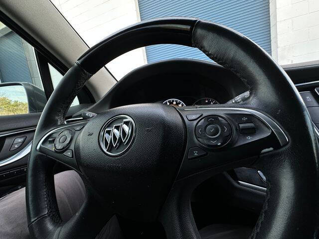 2019 Buick Enclave Avenir