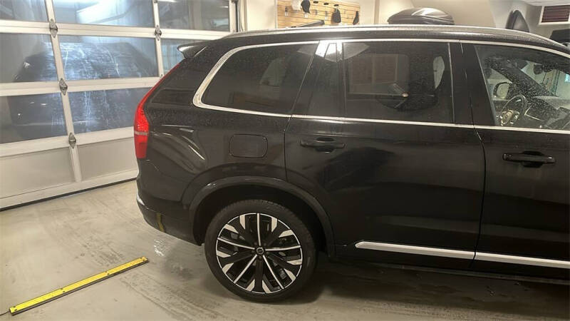 2025 Volvo XC90 B6 Plus Bright Theme 7P