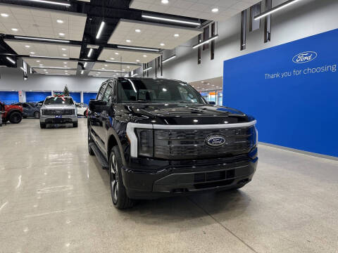 2023 Ford F-150 Lightning Platinum