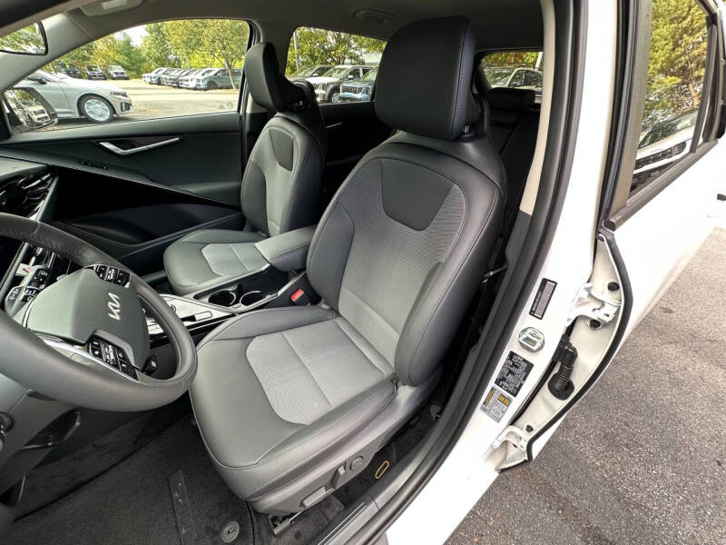 2025 Kia Niro EV Wind