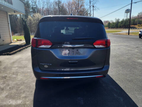 2018 Chrysler Pacifica Touring L