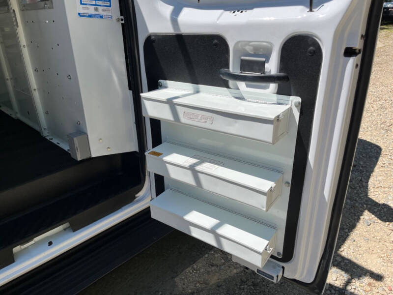 2014 Ford E-Series E-350 SD