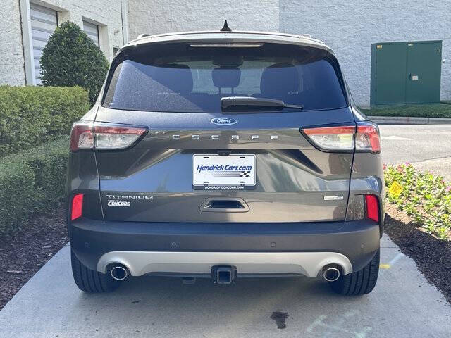 2020 Ford Escape Titanium
