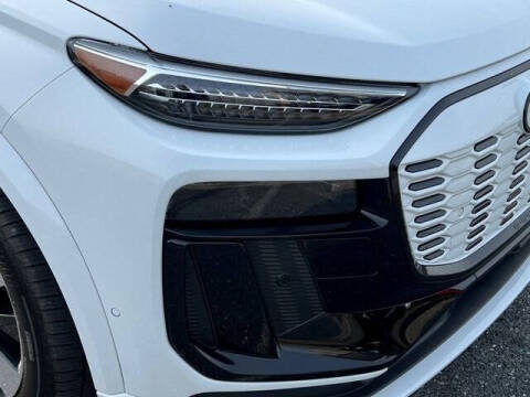 2025 Audi SQ6 e-tron quattro Prestige