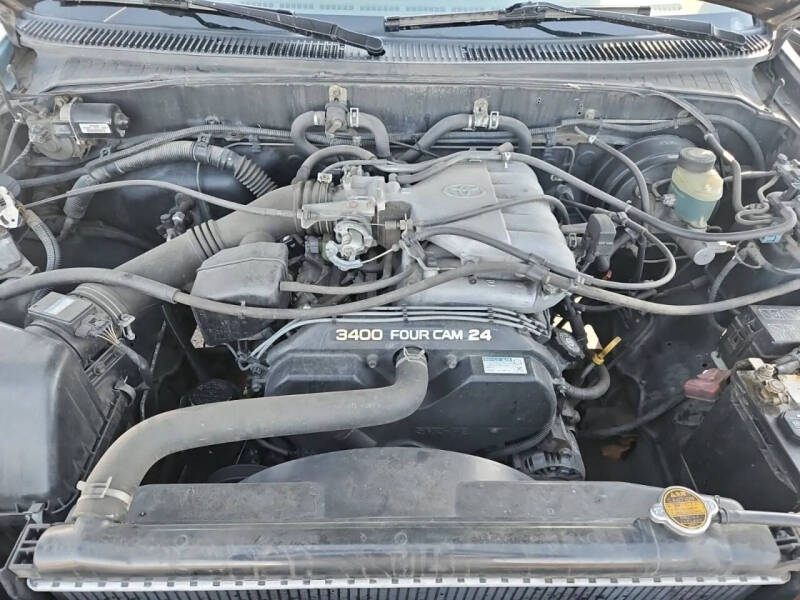 1998 Toyota T100 SR5