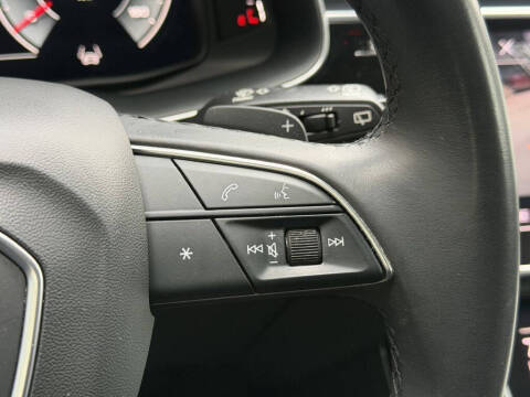 2022 Audi Q7 quattro Prestige 55 TFSI