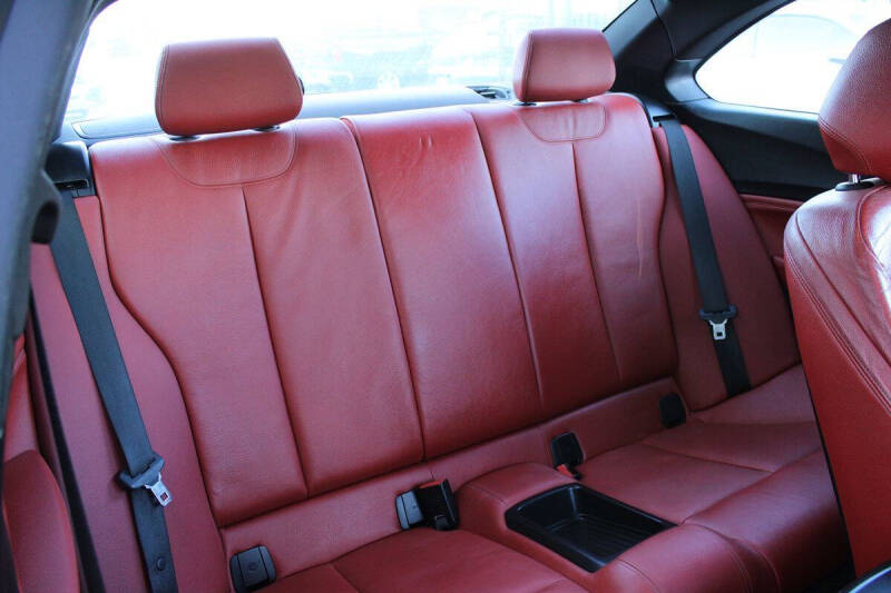 2018 BMW 2 Series 230i