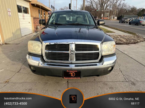 2005 Dodge Dakota SLT