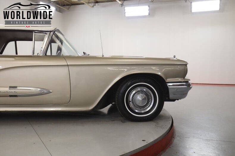 1959 Ford Thunderbird