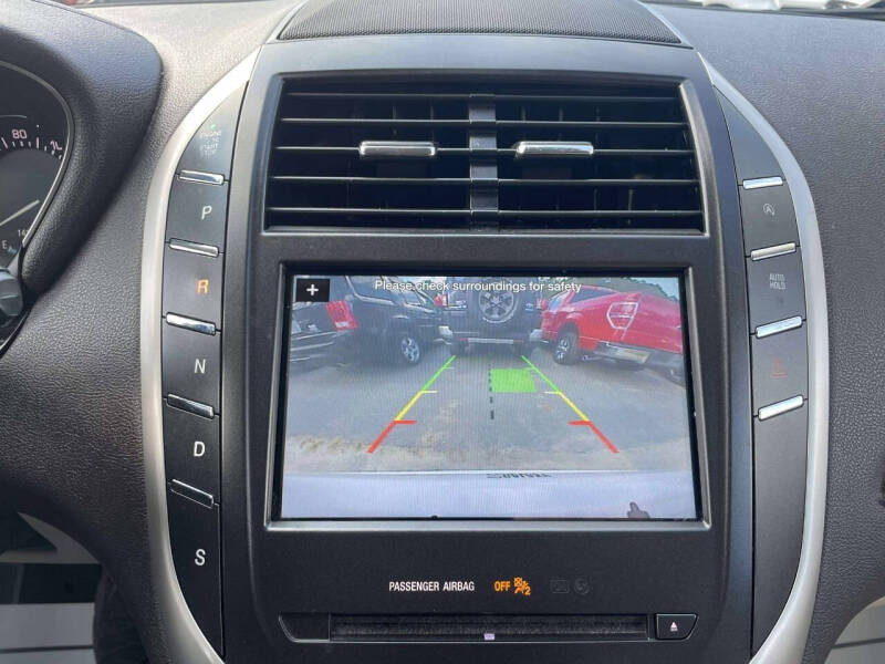 2017 Lincoln MKC Select