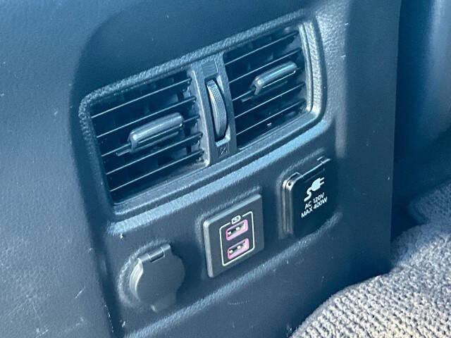 2019 Nissan Titan SV