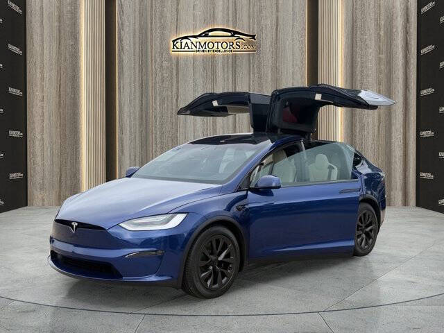 2023 Tesla Model X Standard Range