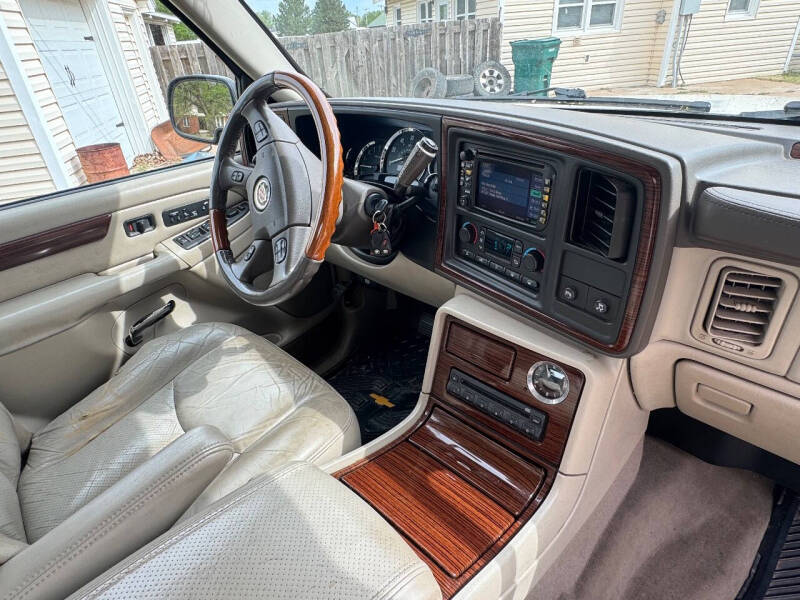 2004 Cadillac Escalade EXT