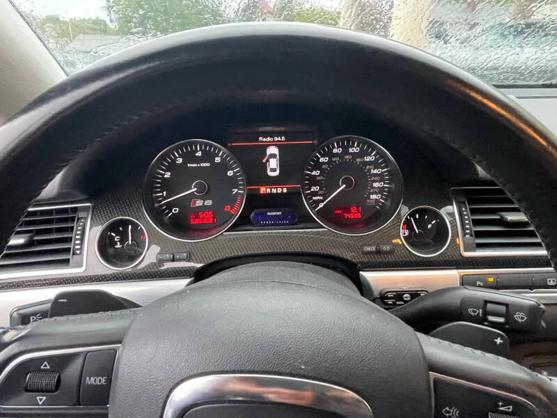 2008 Audi S8 quattro