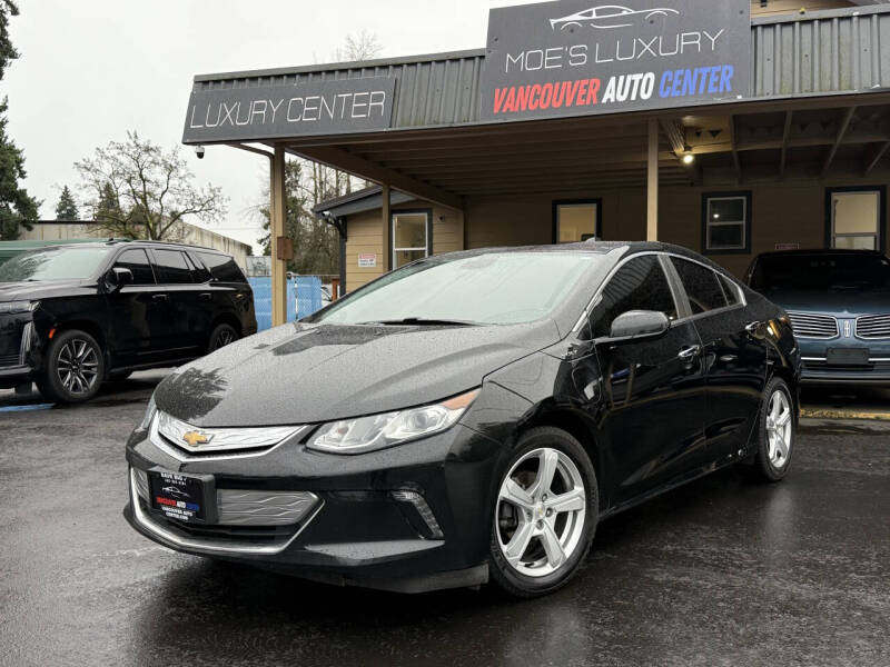 2017 Chevrolet Volt LT's photo